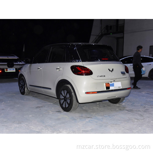 Competitive Price Good Quality Wuling Bingo 2023 model 333km Lingxi interconnection model mini car pure electric ev
